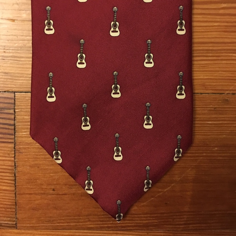 Guitar tie